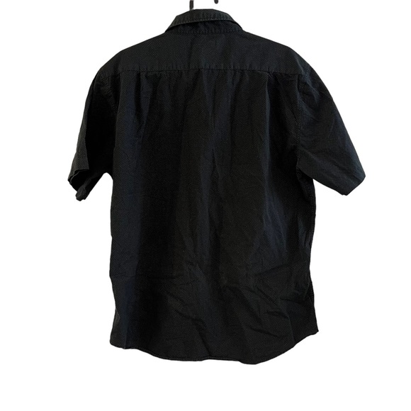2/$15 Beverly Hills Polo Club L Short Sleeve Button Down Shirt mens Black white - Picture 3 of 7